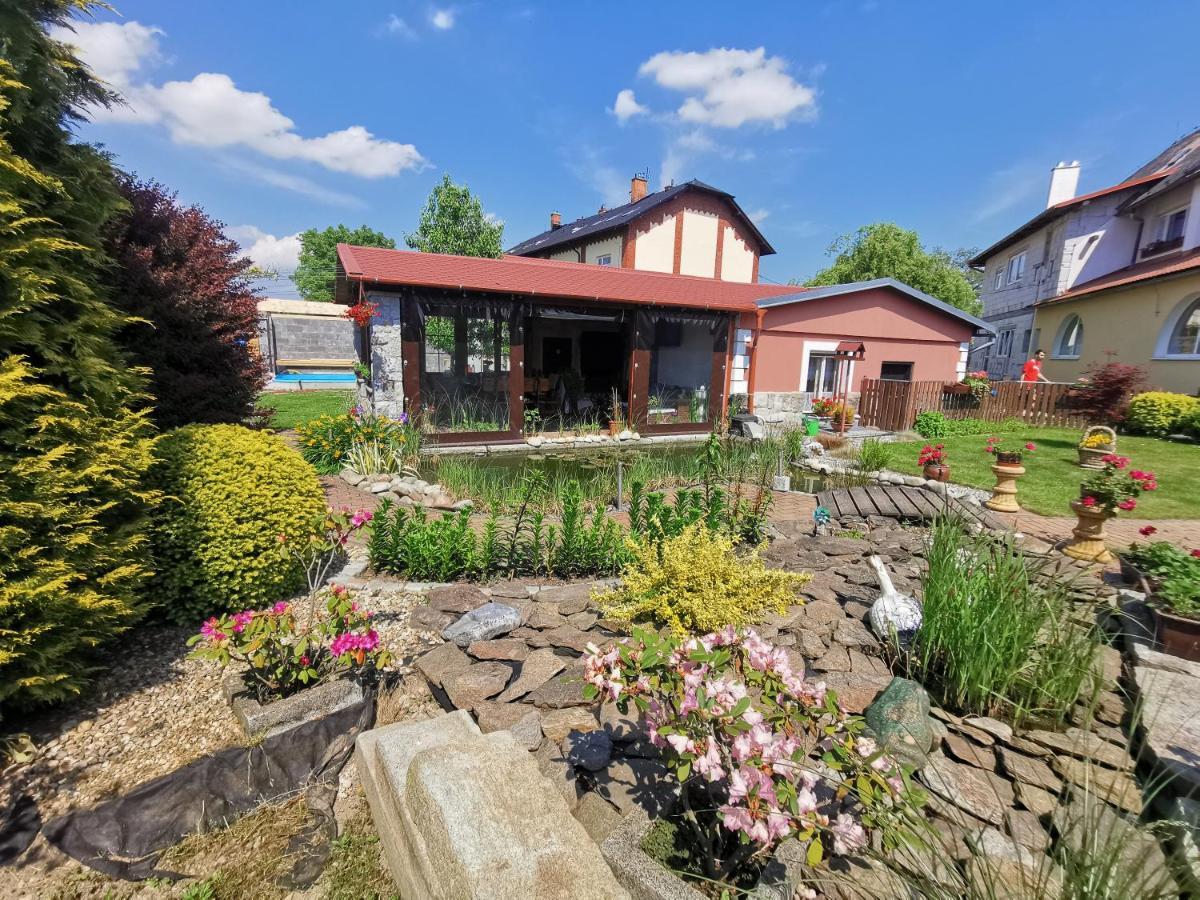 U Cerneho Orla Appartement Vidnava Buitenkant foto