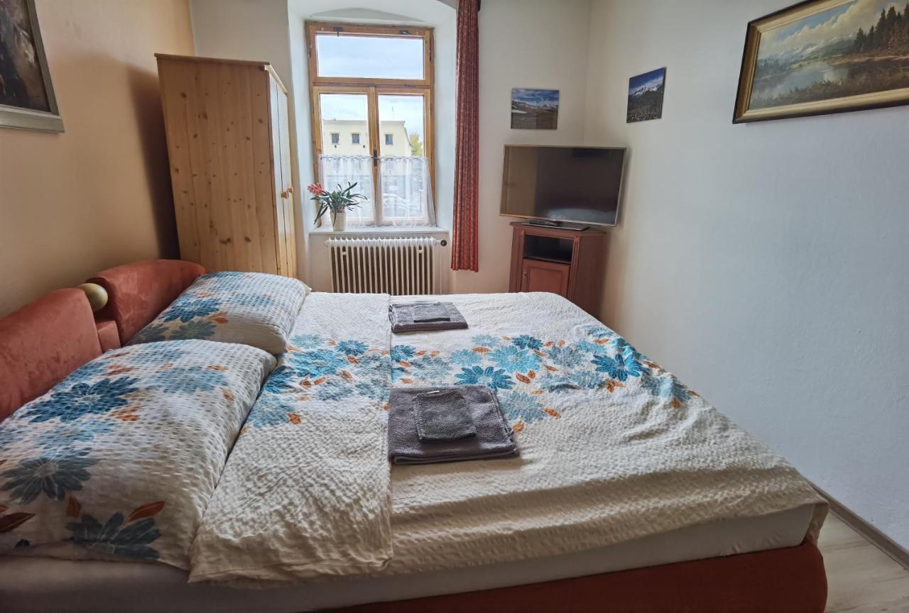 U Cerneho Orla Appartement Vidnava Buitenkant foto
